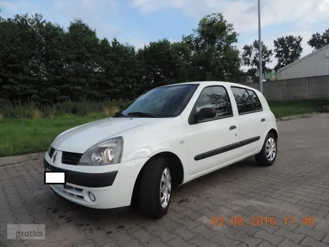 RENAULT Clio 